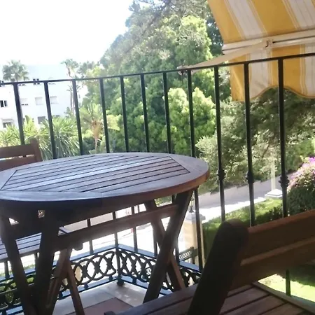 La Carihuelala Farola