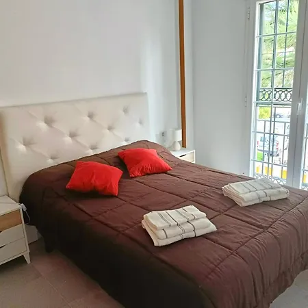 La Carihuelala Farola Apartament