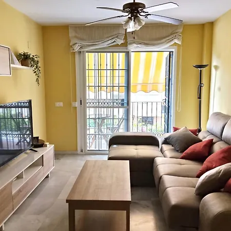 La Carihuelala Farola 아파트 *